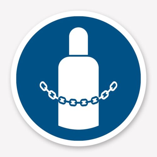 Gebotszeichen “Gasflaschen sichern” (M046) nach DIN EN ISO 7010, weiße Gasflasche mit Kette drumherum auf blauem Hintergrund.
