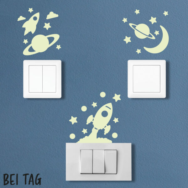 Lichtschalter Wandtattoo, Leuchtsticker, nachleuchtend, phosphoreszierend, Kinderzimmer, Rakete